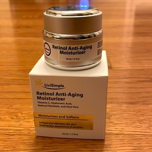 LiviSimple Retinol Anti Aging Moisturizer Moisturizes and Softens